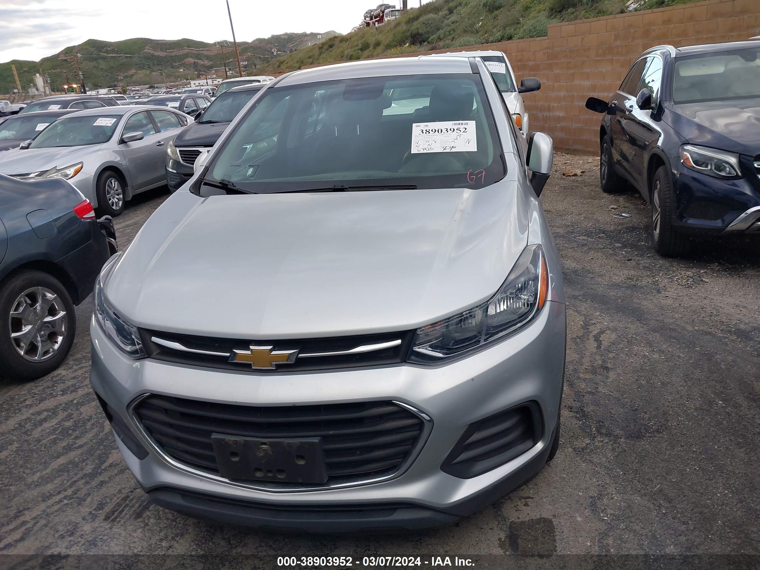 Photo 11 VIN: 3GNCJKSB0KL317200 - CHEVROLET TRAX 