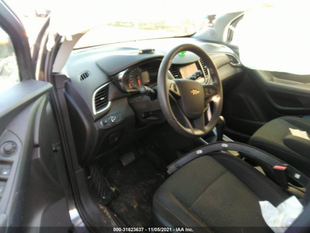 Photo 4 VIN: 3GNCJKSB0LL163511 - CHEVROLET TRAX 