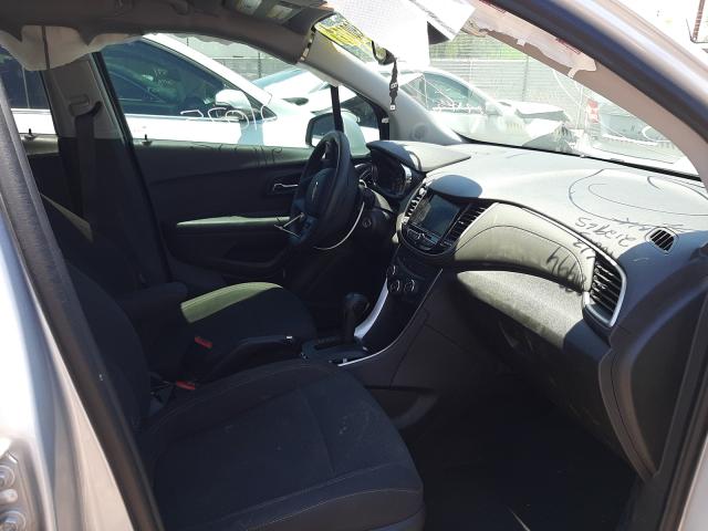 Photo 4 VIN: 3GNCJKSB0LL212965 - CHEVROLET TRAX LS 