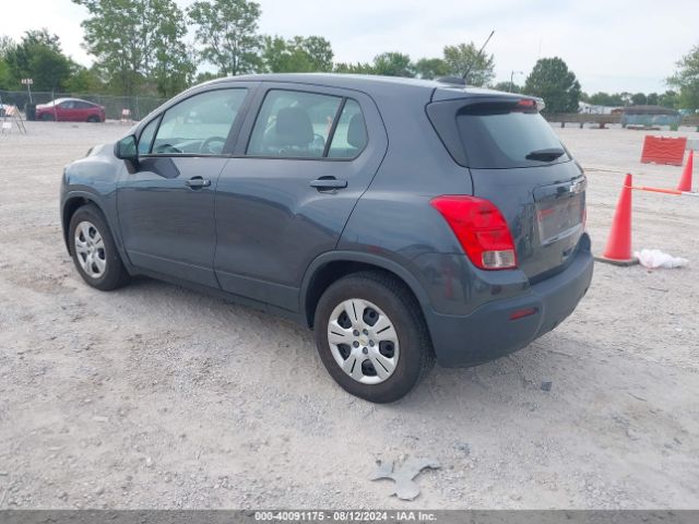 Photo 2 VIN: 3GNCJKSB1GL137957 - CHEVROLET TRAX 