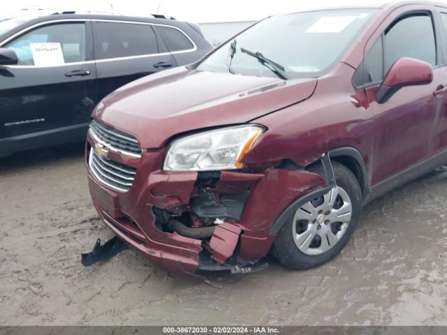 Photo 5 VIN: 3GNCJKSB1GL246497 - CHEVROLET TRAX 