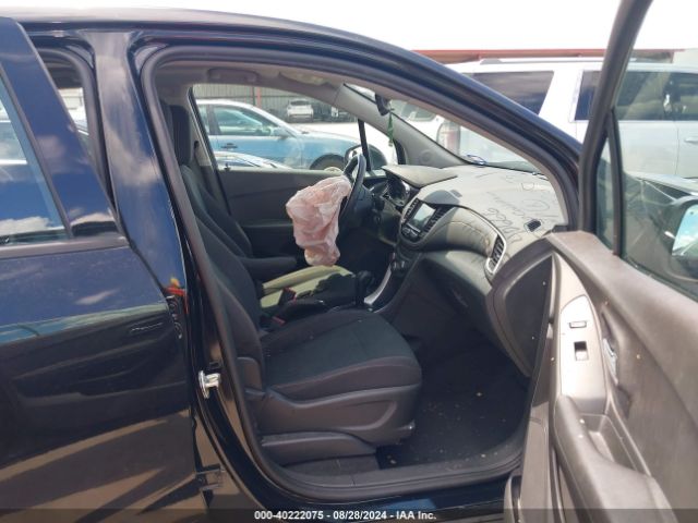 Photo 4 VIN: 3GNCJKSB1JL189385 - CHEVROLET TRAX 