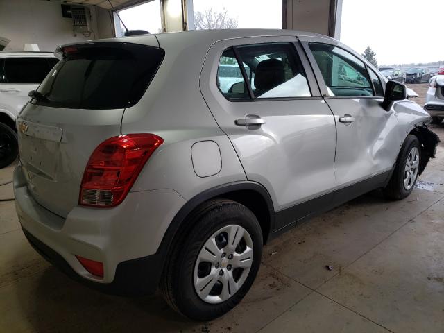 Photo 3 VIN: 3GNCJKSB1JL206105 - CHEVROLET TRAX 