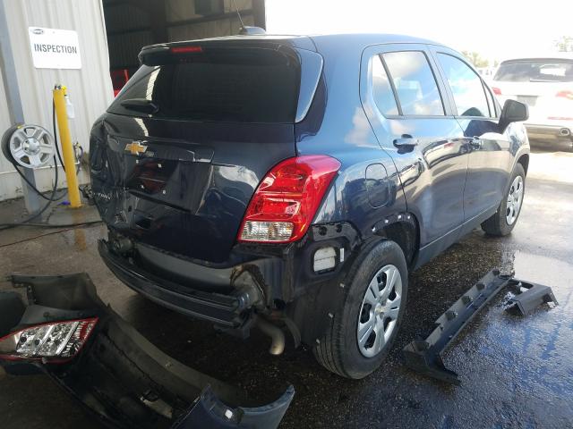 Photo 3 VIN: 3GNCJKSB1JL339849 - CHEVROLET TRAX LS 