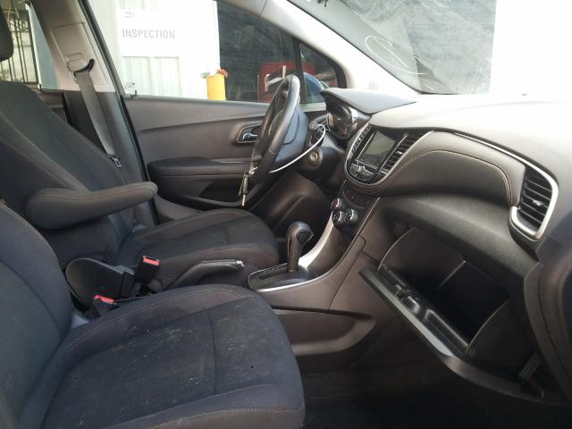 Photo 4 VIN: 3GNCJKSB1JL339849 - CHEVROLET TRAX LS 