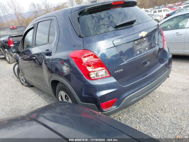 Photo 2 VIN: 3GNCJKSB1JL377601 - CHEVROLET TRAX 