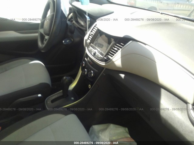 Photo 4 VIN: 3GNCJKSB1KL162060 - CHEVROLET TRAX 