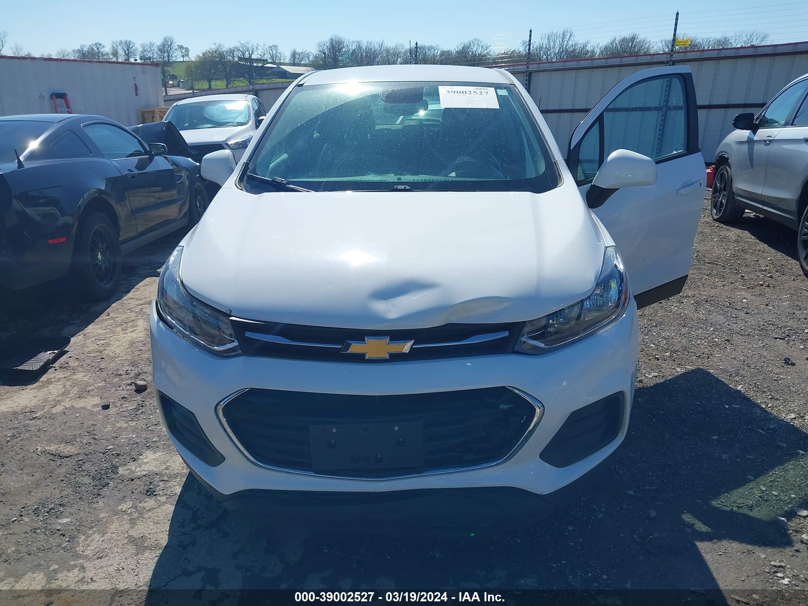 Photo 11 VIN: 3GNCJKSB1KL297541 - CHEVROLET TRAX 