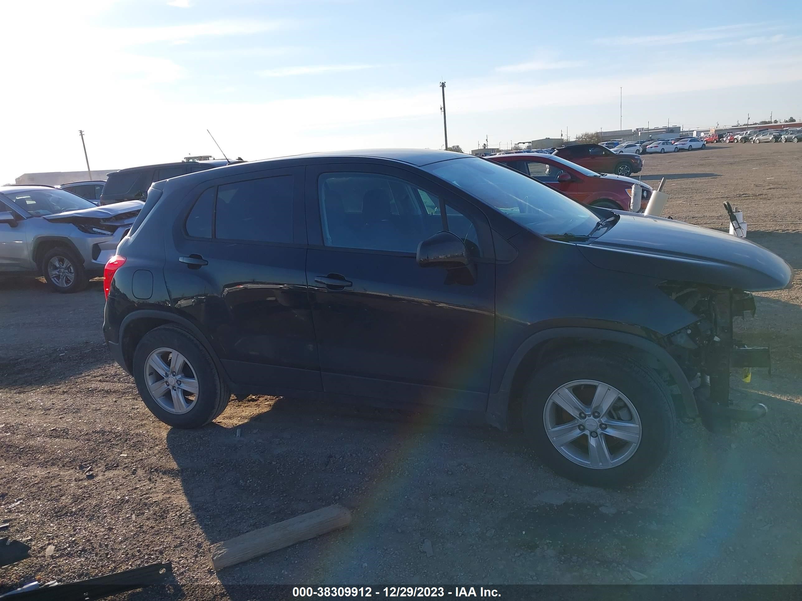 Photo 12 VIN: 3GNCJKSB1LL125432 - CHEVROLET TRAX 