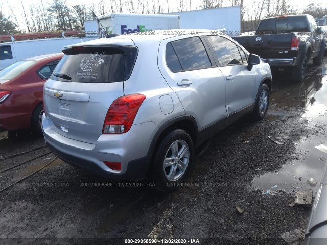 Photo 3 VIN: 3GNCJKSB1LL213221 - CHEVROLET TRAX 