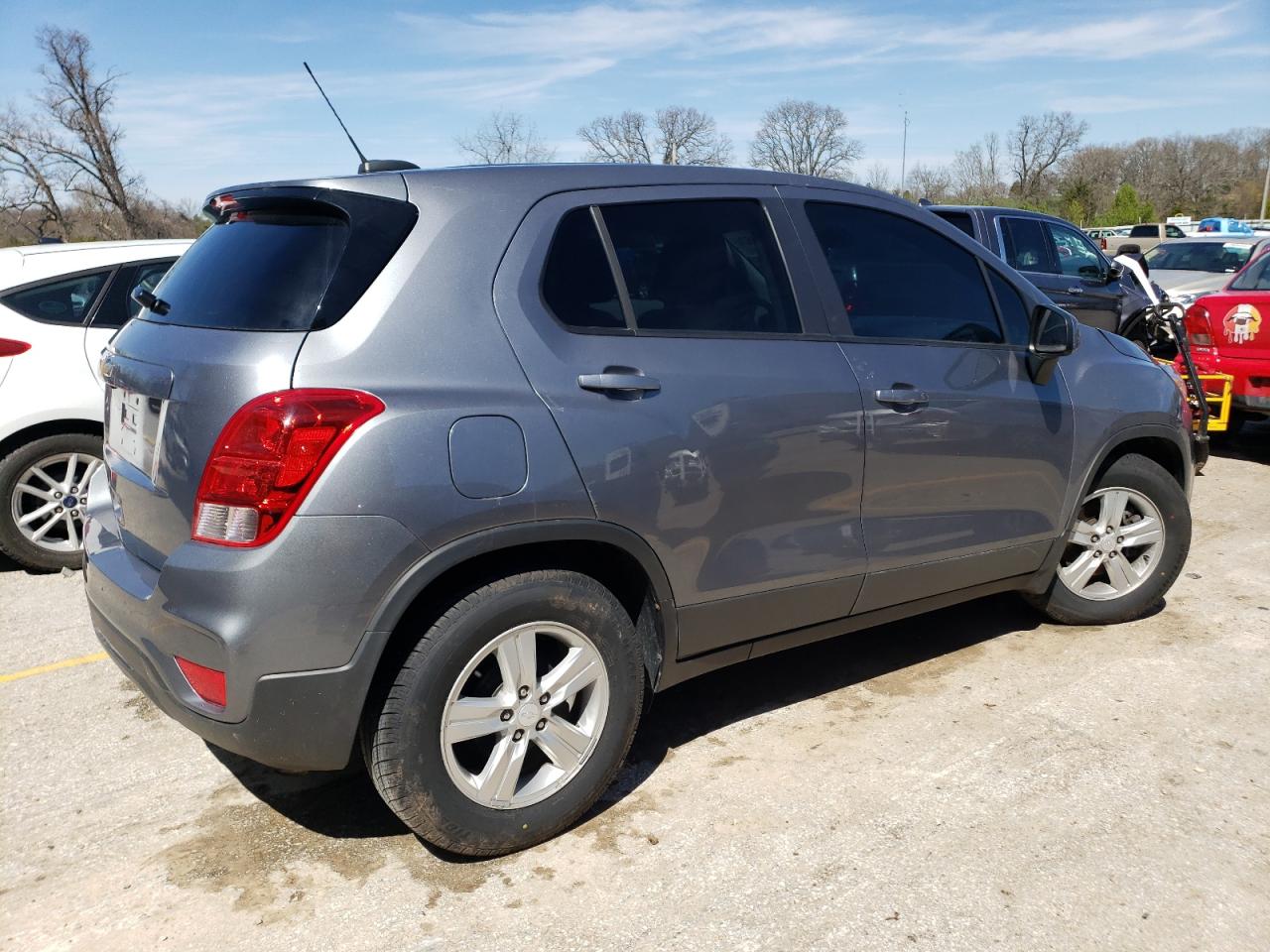 Photo 2 VIN: 3GNCJKSB1LL338316 - CHEVROLET TRAX 