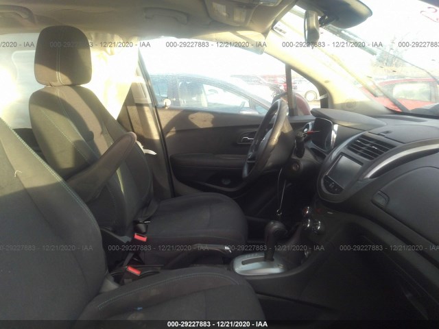 Photo 4 VIN: 3GNCJKSB2GL115692 - CHEVROLET TRAX 