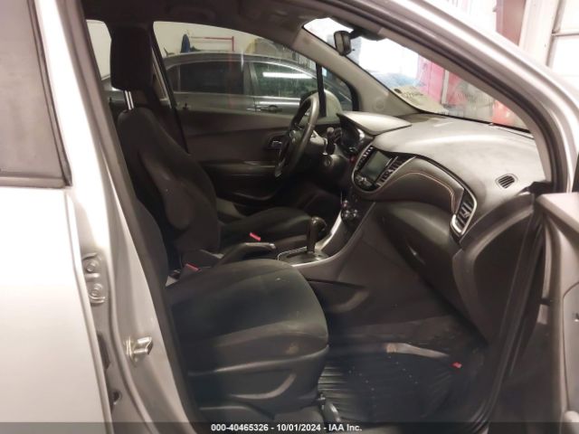 Photo 4 VIN: 3GNCJKSB2HL187350 - CHEVROLET TRAX 