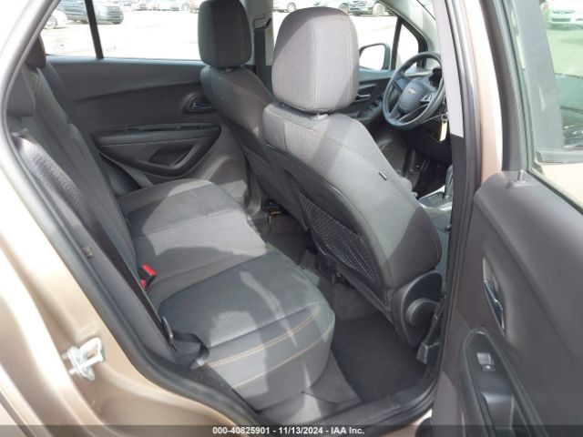 Photo 7 VIN: 3GNCJKSB2JL238769 - CHEVROLET TRAX 