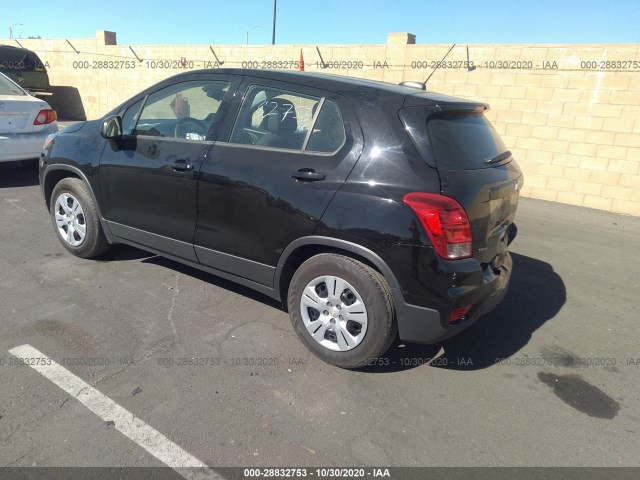 Photo 2 VIN: 3GNCJKSB2JL240960 - CHEVROLET TRAX 