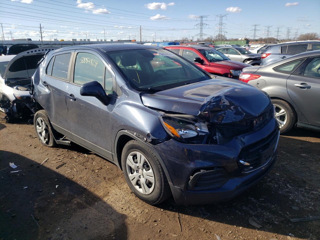 Photo 3 VIN: 3GNCJKSB2KL182012 - CHEVROLET TRAX 