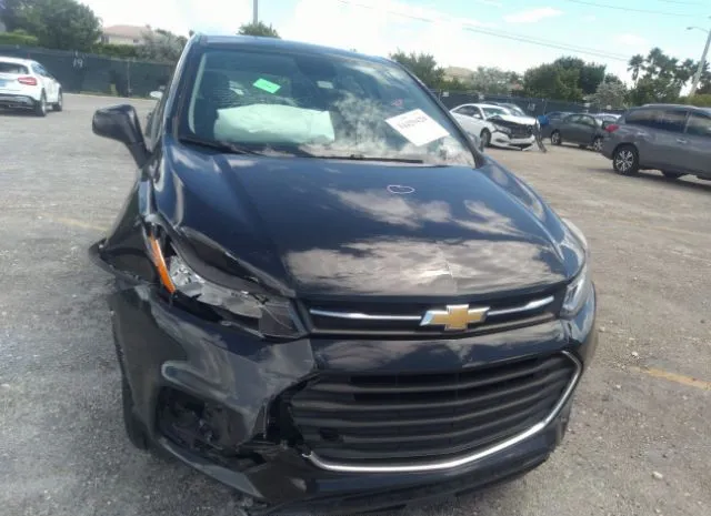 Photo 5 VIN: 3GNCJKSB2KL250048 - CHEVROLET TRAX 