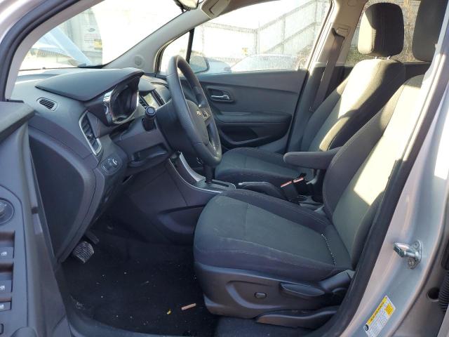 Photo 6 VIN: 3GNCJKSB2KL357732 - CHEVROLET TRAX LS 