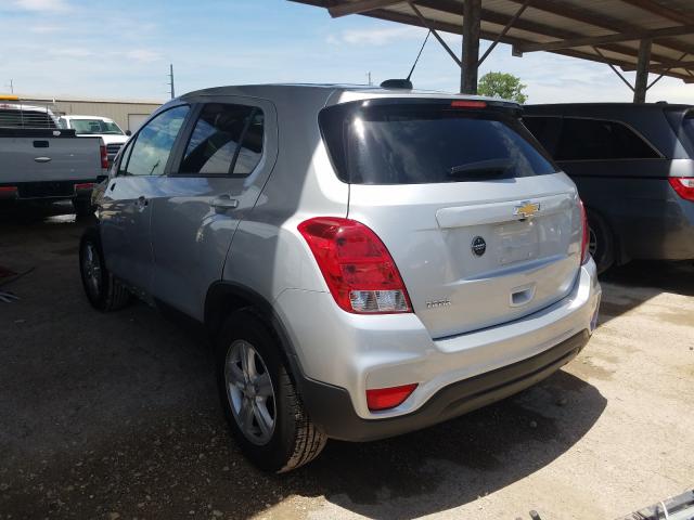 Photo 2 VIN: 3GNCJKSB2KL358198 - CHEVROLET TRAX LS 