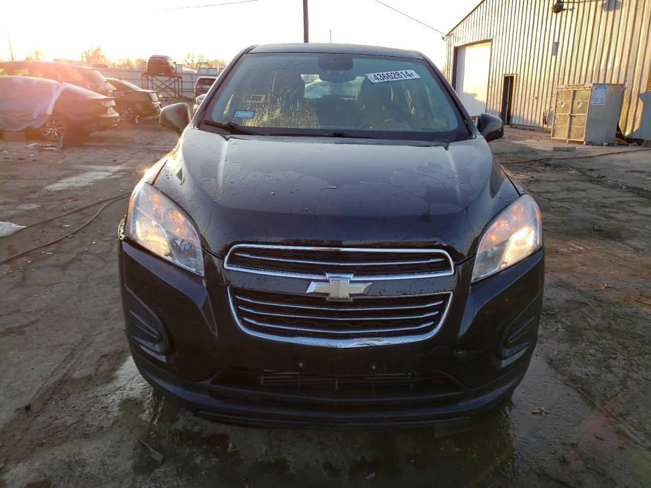 Photo 4 VIN: 3GNCJKSB3FL252347 - CHEVROLET TRAX 