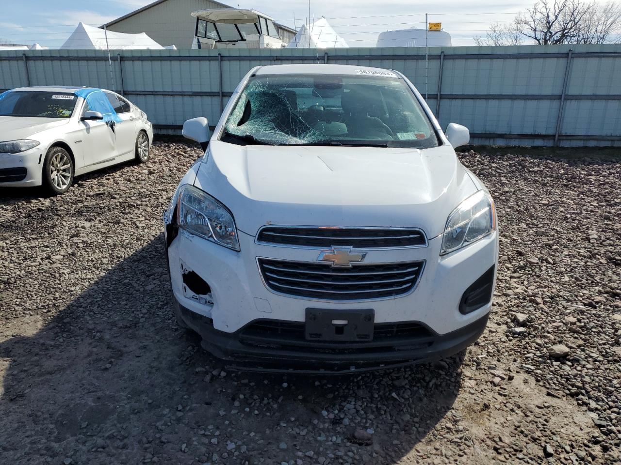 Photo 4 VIN: 3GNCJKSB3GL264466 - CHEVROLET TRAX 