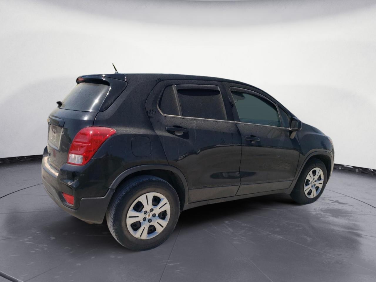 Photo 2 VIN: 3GNCJKSB3HL236121 - CHEVROLET TRAX 