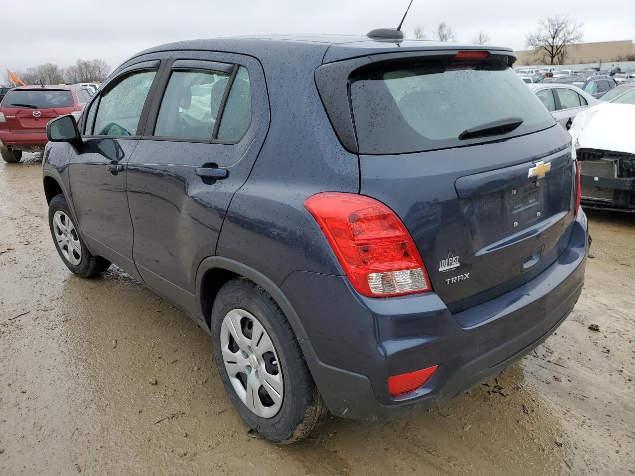 Photo 1 VIN: 3GNCJKSB3JL260425 - CHEVROLET TRAX 