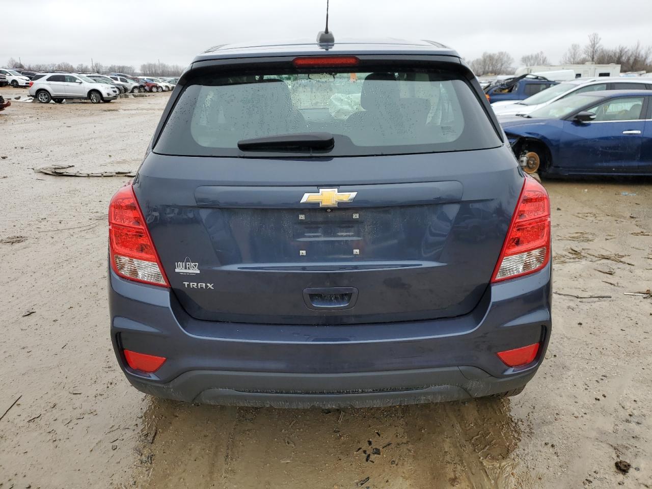 Photo 5 VIN: 3GNCJKSB3JL260425 - CHEVROLET TRAX 