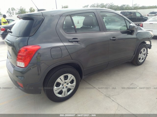 Photo 3 VIN: 3GNCJKSB3KL136513 - CHEVROLET TRAX 