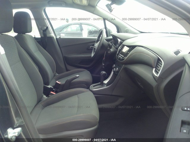 Photo 4 VIN: 3GNCJKSB3KL136513 - CHEVROLET TRAX 