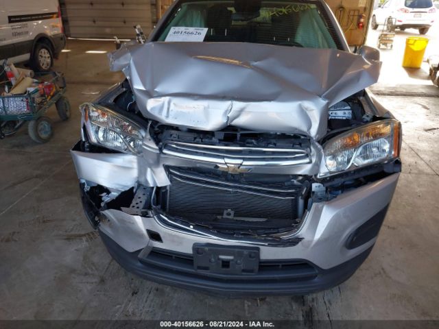 Photo 5 VIN: 3GNCJKSB4GL277999 - CHEVROLET TRAX 