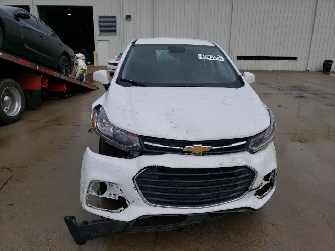 Photo 4 VIN: 3GNCJKSB4JL183922 - CHEVROLET TRAX 