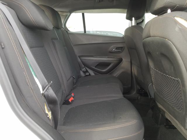 Photo 5 VIN: 3GNCJKSB4JL242600 - CHEVROLET TRAX LS 