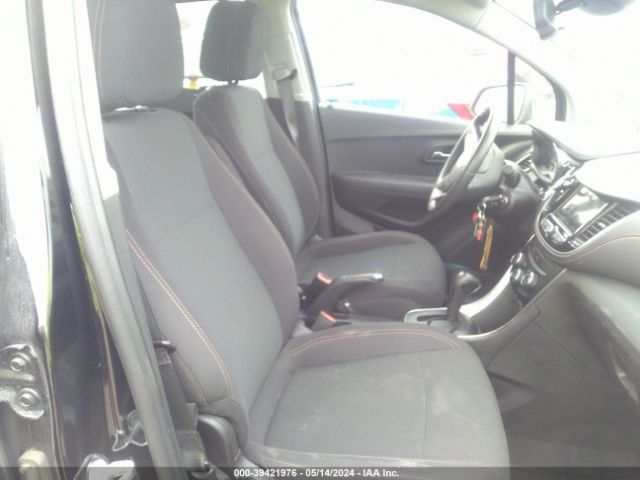 Photo 4 VIN: 3GNCJKSB4KL336686 - CHEVROLET TRAX 