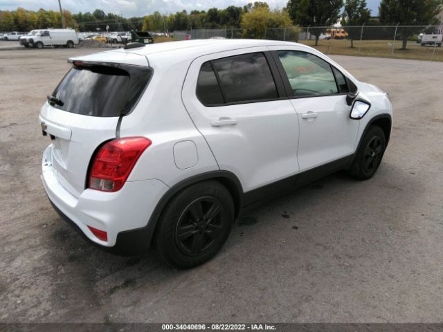 Photo 3 VIN: 3GNCJKSB4KL377982 - CHEVROLET TRAX 