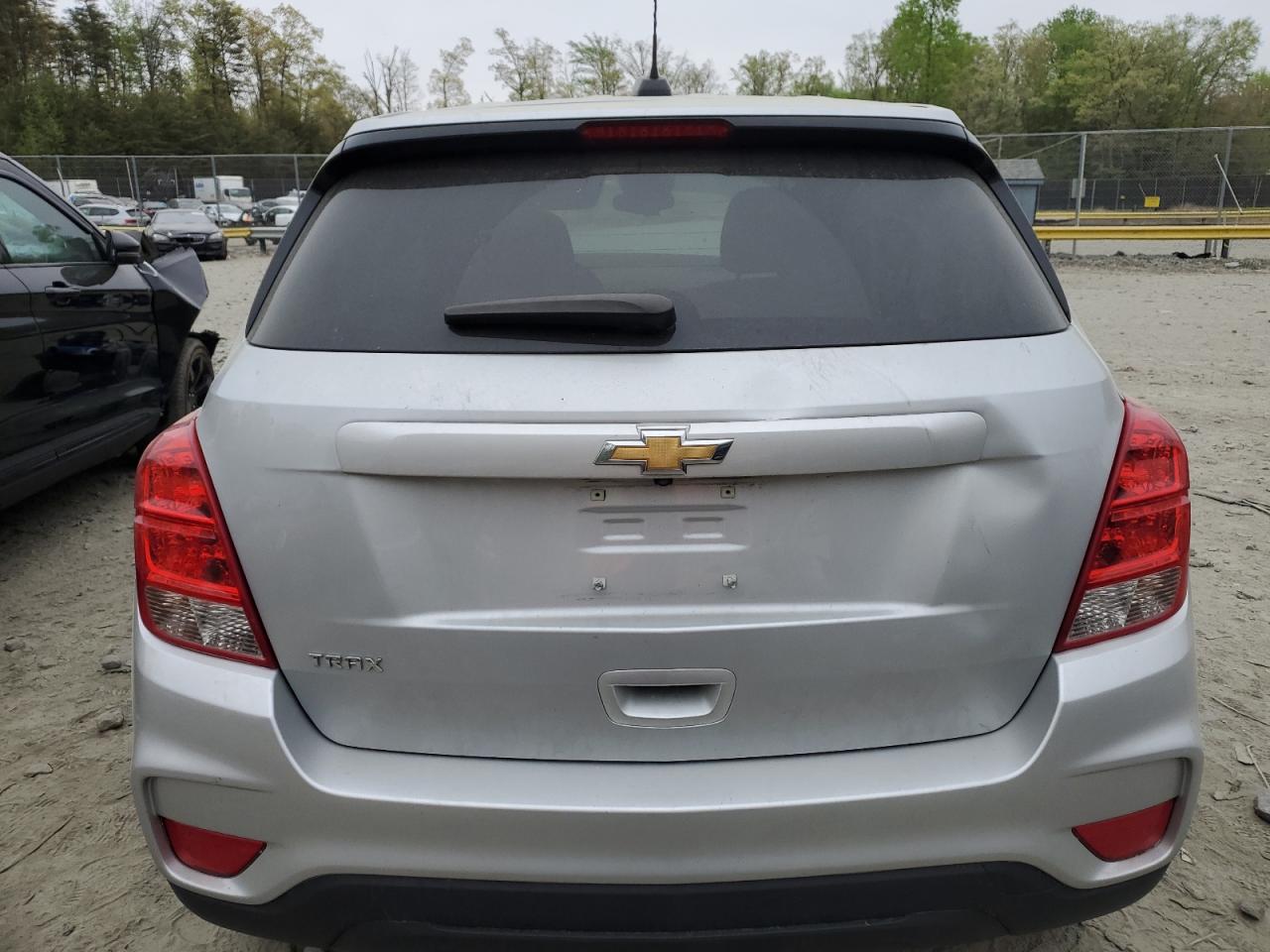 Photo 5 VIN: 3GNCJKSB4LL221300 - CHEVROLET TRAX 