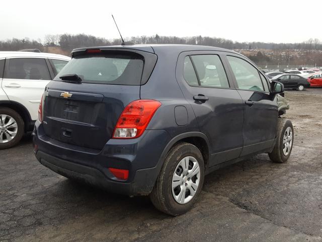 Photo 3 VIN: 3GNCJKSB5JL230956 - CHEVROLET TRAX LS 