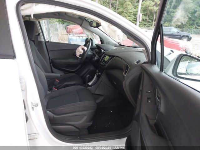 Photo 4 VIN: 3GNCJKSB5KL201829 - CHEVROLET TRAX 