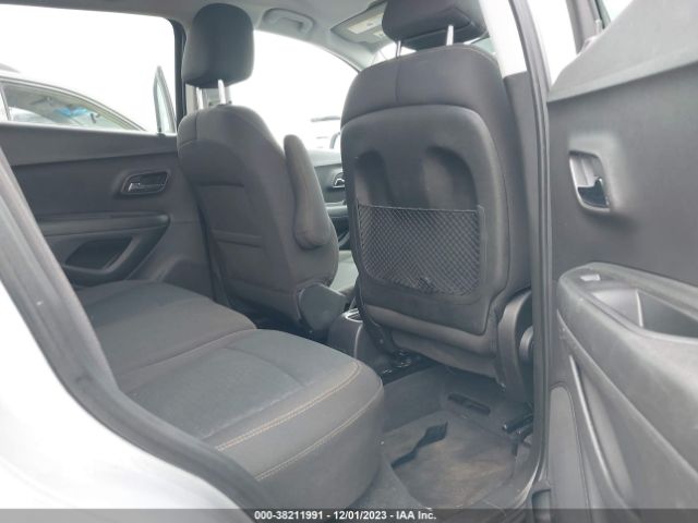 Photo 7 VIN: 3GNCJKSB5KL369793 - CHEVROLET TRAX 