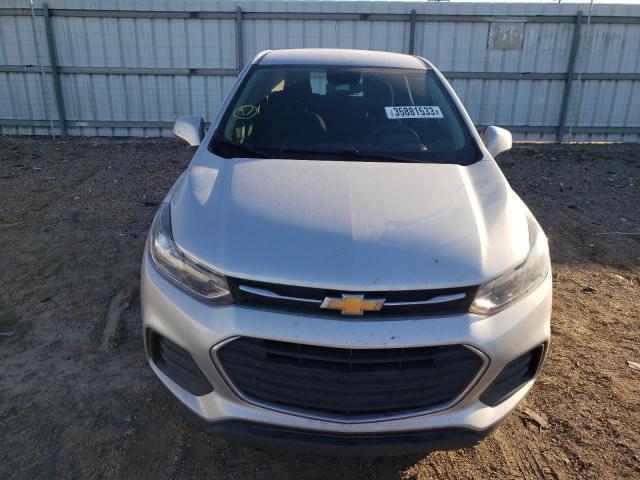 Photo 4 VIN: 3GNCJKSB6HL259103 - CHEVROLET TRAX LS 