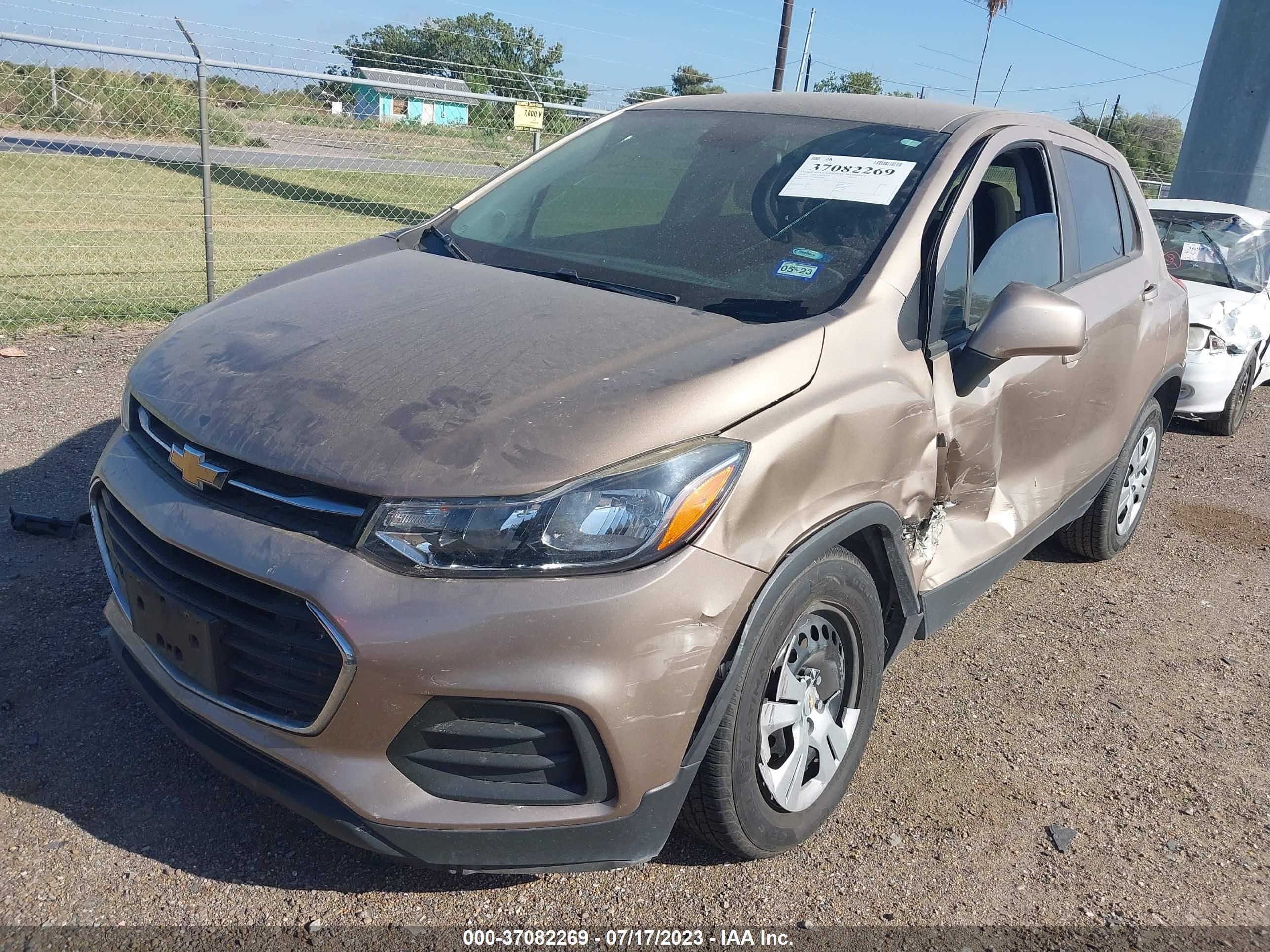 Photo 5 VIN: 3GNCJKSB6JL228407 - CHEVROLET TRAX 