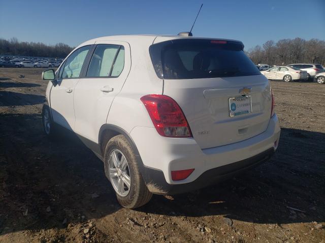 Photo 2 VIN: 3GNCJKSB6KL198200 - CHEVROLET TRAX LS 