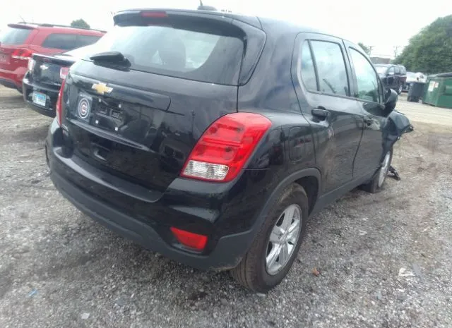 Photo 3 VIN: 3GNCJKSB6KL337063 - CHEVROLET TRAX 