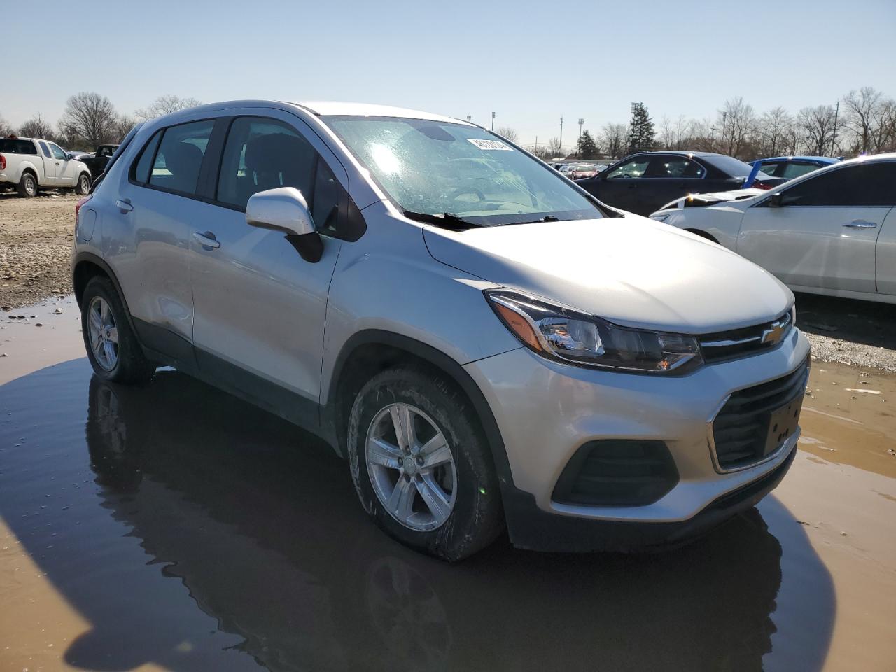 Photo 3 VIN: 3GNCJKSB6KL341453 - CHEVROLET TRAX 