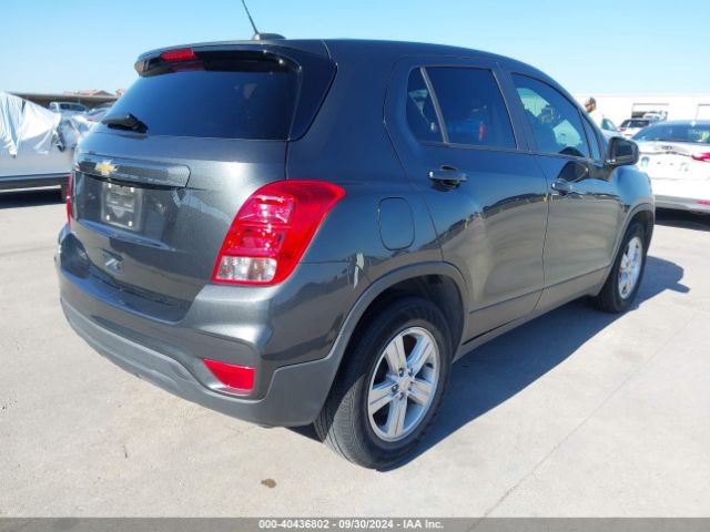 Photo 3 VIN: 3GNCJKSB6LL135468 - CHEVROLET TRAX 