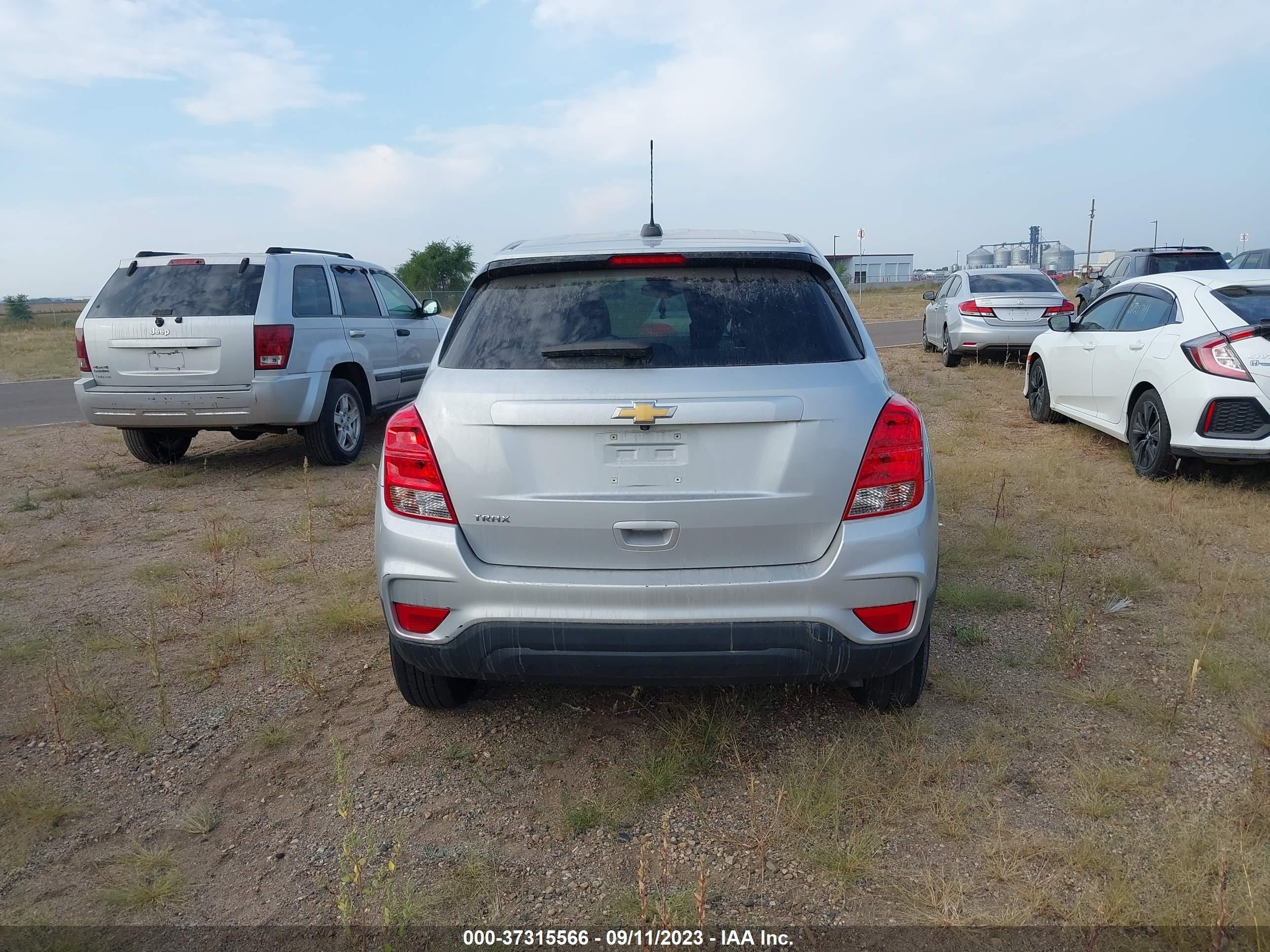 Photo 15 VIN: 3GNCJKSB6LL197243 - CHEVROLET TRAX 