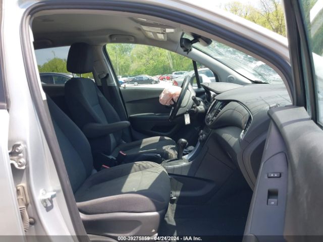 Photo 4 VIN: 3GNCJKSB6LL201808 - CHEVROLET TRAX 