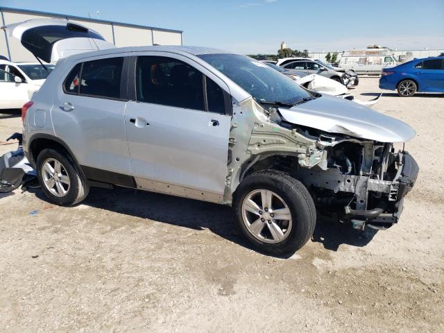 Photo 3 VIN: 3GNCJKSB6LL243122 - CHEVROLET TRAX LS 