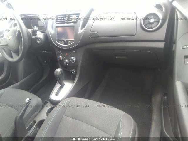 Photo 4 VIN: 3GNCJKSB7FL255171 - CHEVROLET TRAX 