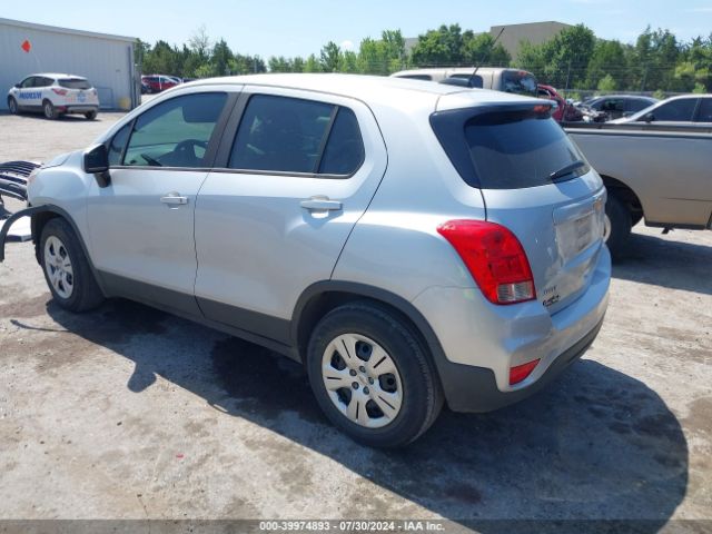 Photo 2 VIN: 3GNCJKSB7JL191982 - CHEVROLET TRAX 